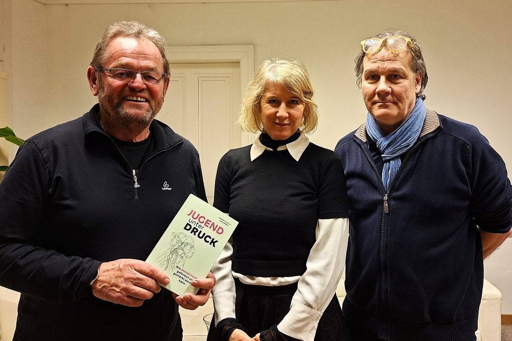 von links nach rechts Präsident der Katholischen Aktion Österreich Ferdinand Kaineder, Psychologin Caroline Culen und Autor Golli Marboe